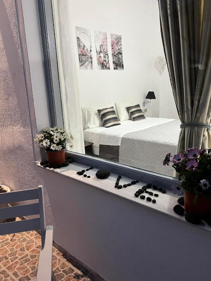 Zolfo Antico Beach Apartment Perissa Exterior photo