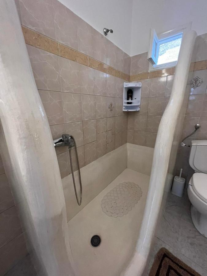 Zolfo Antico Beach Apartment Perissa Exterior photo