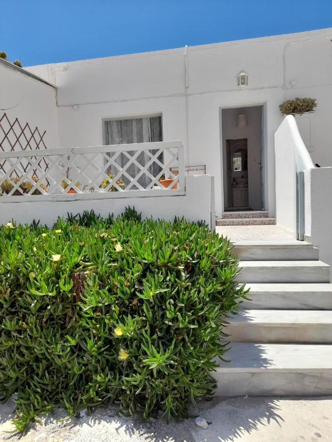 Zolfo Antico Beach Apartment Perissa Exterior photo